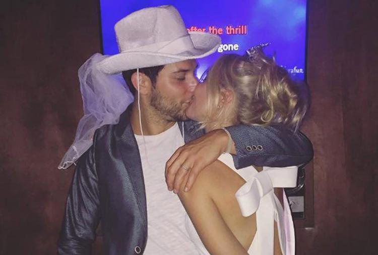 Anna Camp and Skylar Astin had a joint bachelor-bachelorette part to celebrate their upcoming nuptials