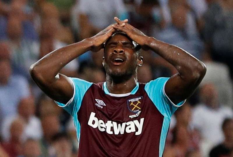 Britain Football Soccer- West Ham United v FC Astra Giurgiu- UEFA Europa League Qualifying Play Off Second Leg- London Stadium London England- 25/8/16 West Ham United's Michail Antonio looks dejected after missing a chance to score Action Images via