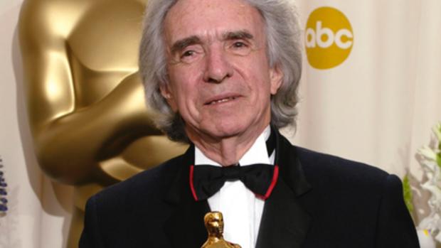 Arthur Hiller Dies: Oscar-Nominated 'Love Story' Director & Former Academy President Was 92