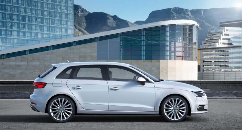 2017 Audi A3 Sportback e-tron				    	    		Manufacturer image