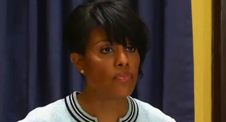 Baltimore Mayor Stephanie Rawlings Blake struggles to answer questions from Leland Vittert of FOX News regarding the crime boom