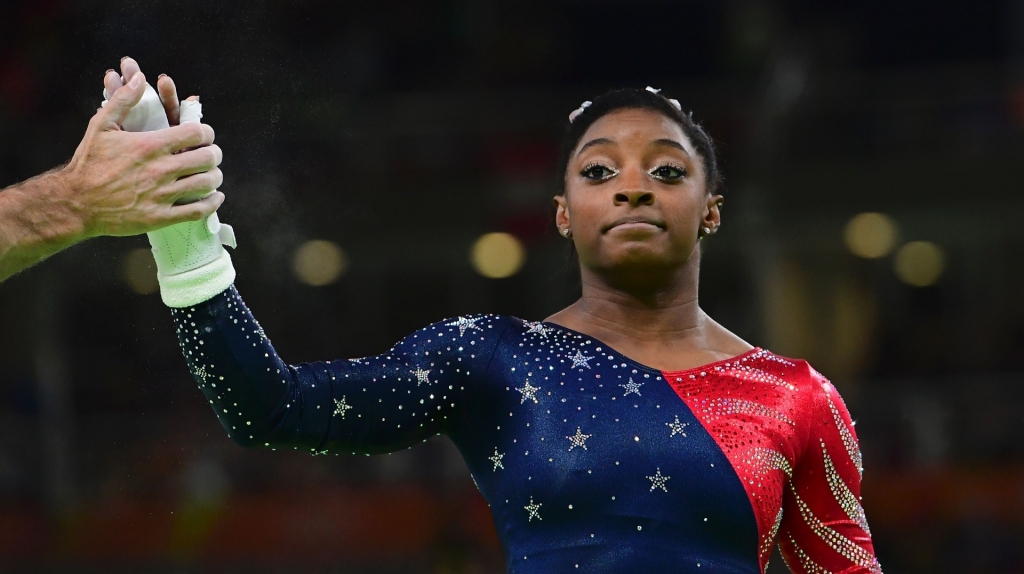 Simone Biles' mom sends sweet message on Twitter