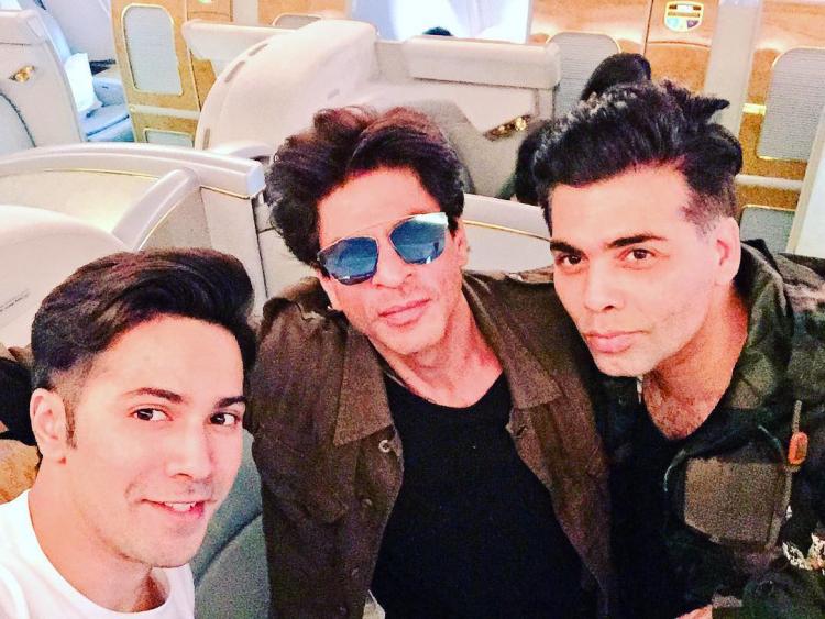 Dream Team Tour Selfies: Varun Gets SRK's Blessings; Alia, Sid, Katrina Pose Together!