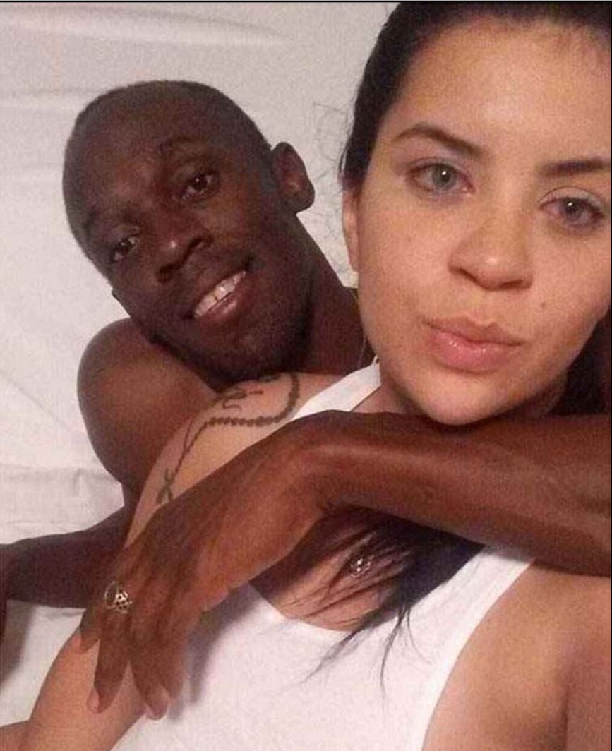 Bolt and Jady Duarte the student he met in a club. The images may leave the athlete with some explaining to do to his girlfriend in Jamaica