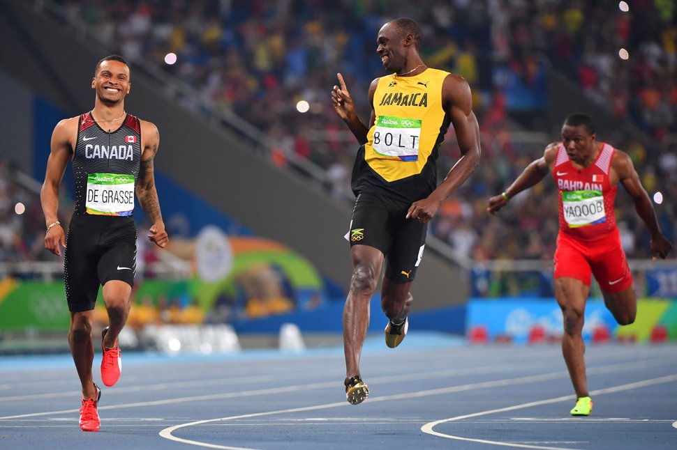 Bolt powers into men's 200m final