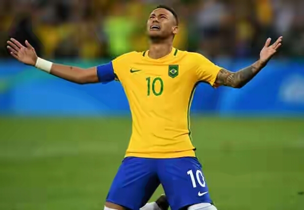 Neymar penalty lifts Brazil over Germany for football gold medal at Rio Olympics