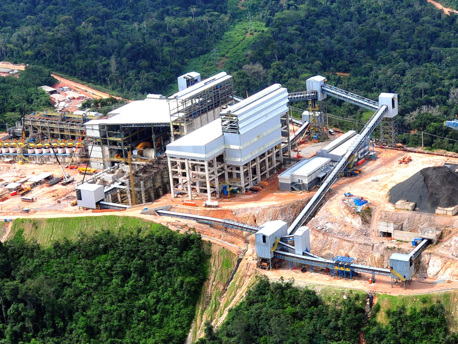 Vale's Salobo mine in the Para state is the country's largest copper deposit and produces about 300,000 ounces of gold a year