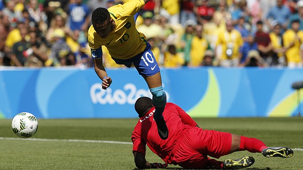 Rio 2016: Brazil and Germany set for final showdown in men's football