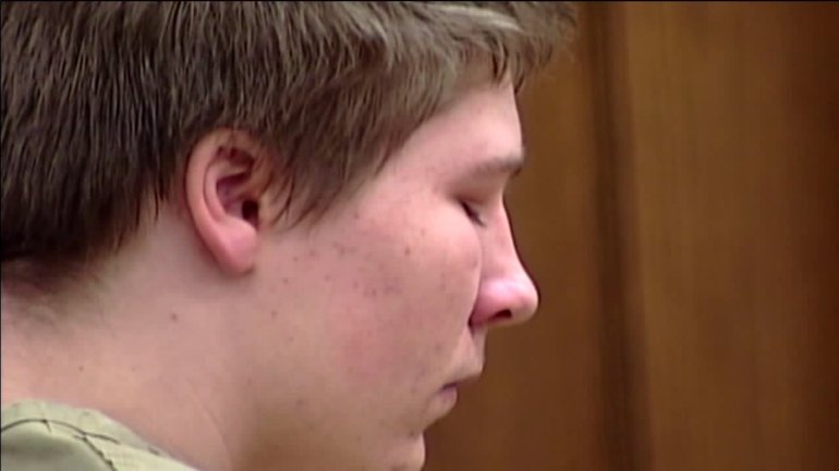 Brendan Dassey Featured in ‘Making a Murderer,’ has Conviction Overturned