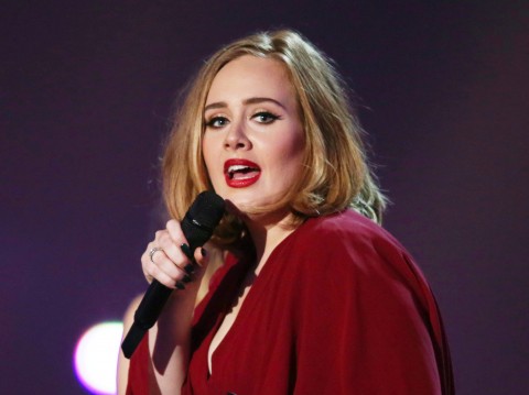 Adele postpones Phoenix concert due to cold, scheduled to play Staples Center next