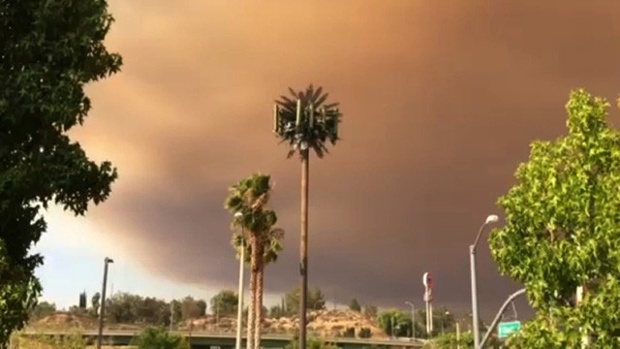 Santa Clarita wildfire