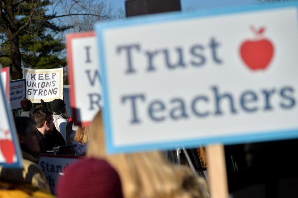 California Supreme Court refuses to take up teacher tenure case