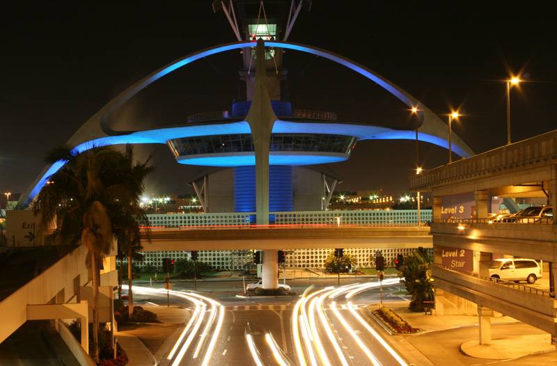 Police Search LAX After Unconfirmed Reports of Shots Fired