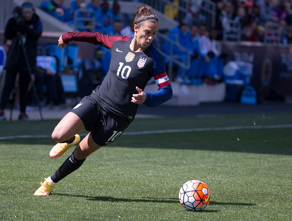 CHESTER PENNSYLVANIA- APRIL 10 Carli Lloyd #10 of the United States controls the ball against Colombia at Talen Energy Stadium