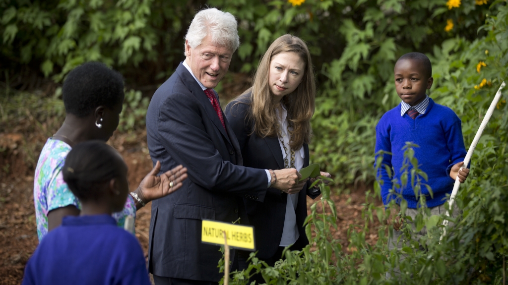 Bill Clinton to step down from board of Clinton Foundation if Hillary elected