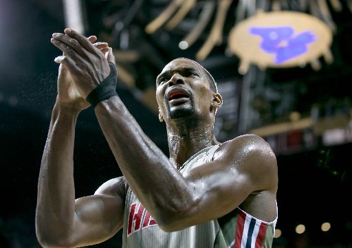 Chris Bosh is working out hints at return