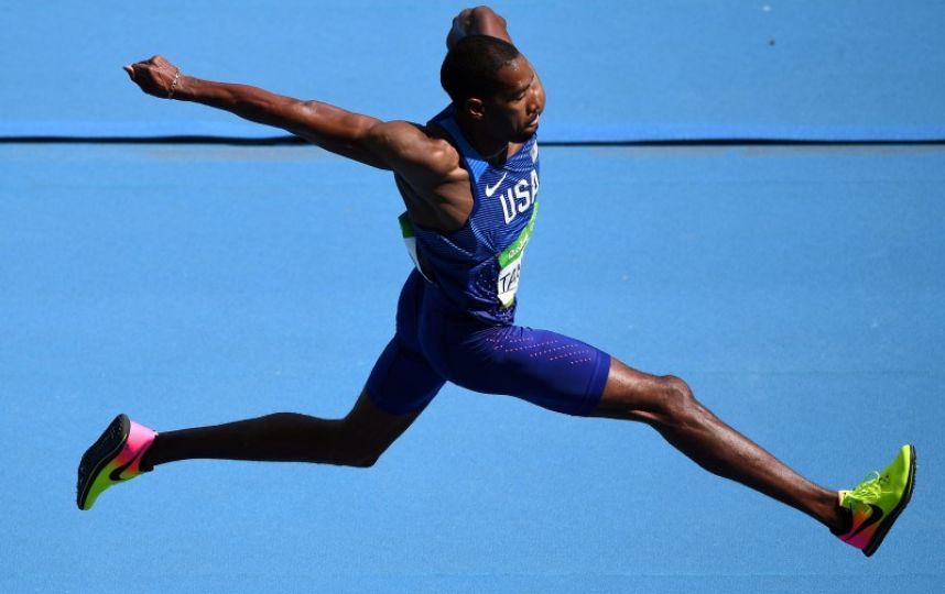 #ReadySetRio: American Taylor retains triple jump title