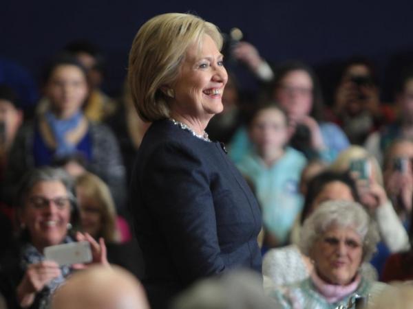 Hillary Clinton Launches New 'Republicans for Hillary&#039 Campaign After Several GOP Endorsements