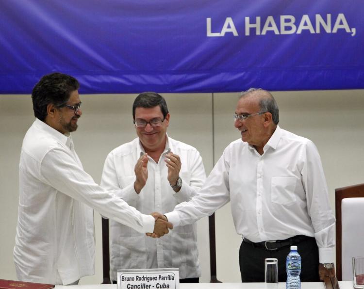 Colombia's government and Farc rebels finalize peace deal to end 52-year war