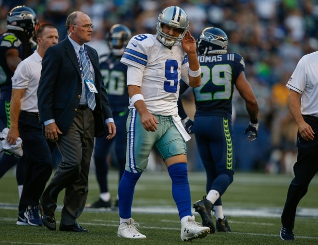 Dallas Cowboys quarterback Tony Romo has a broken bone in his back and could miss between six and 10 weeks of the season reports say