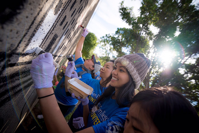 UC San Diego students volunteering for Martin Luther King Jr. Day of Service