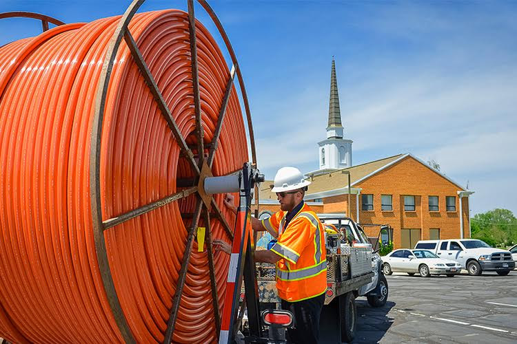 Crews begin installing conduit for the Google Fiber network in 2015