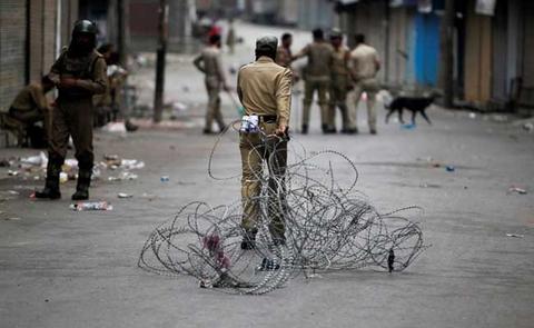 Three killed, several injured in fresh Kashmir protests