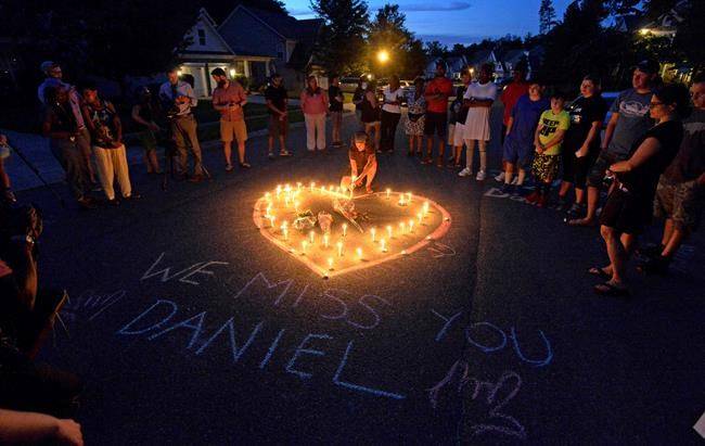 Why was Daniel Kevin Harris killed by North Carolina police?