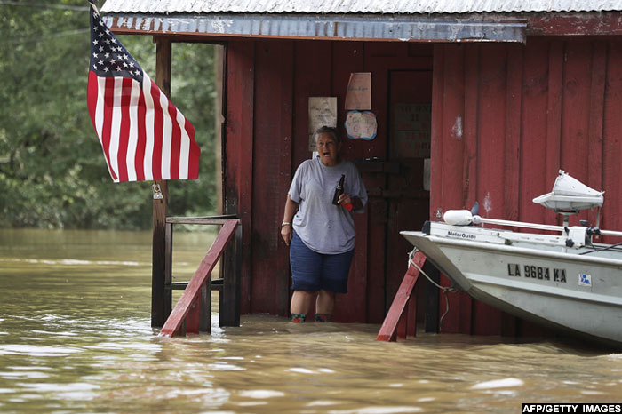 Louisiana flood: Gov. asks for volunteers in historic deluge