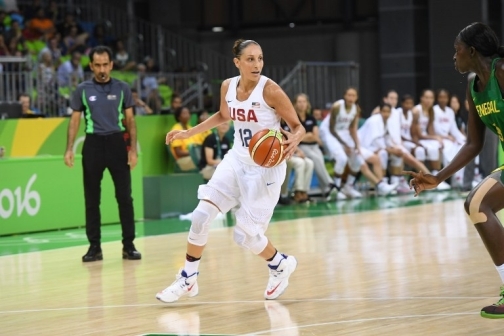 Fans like dunks, but Griner eyeing Olympic shot block mark