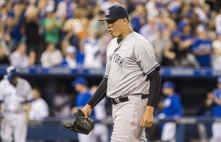 Dellin Betances becomes emotional as Andrew Miller parts ways with the Yankees