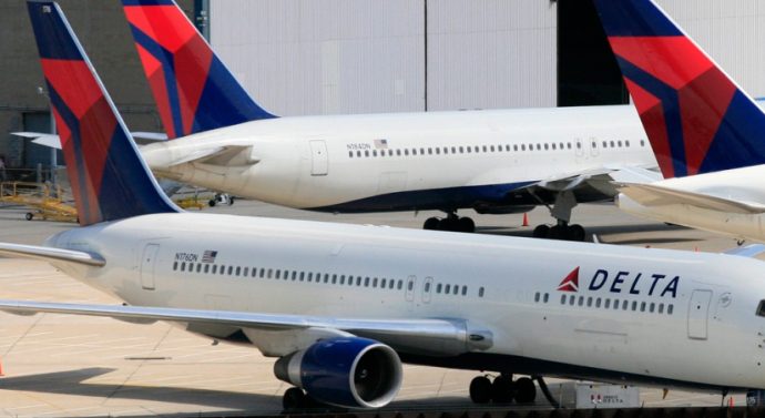 Delta Airlines planes grounded