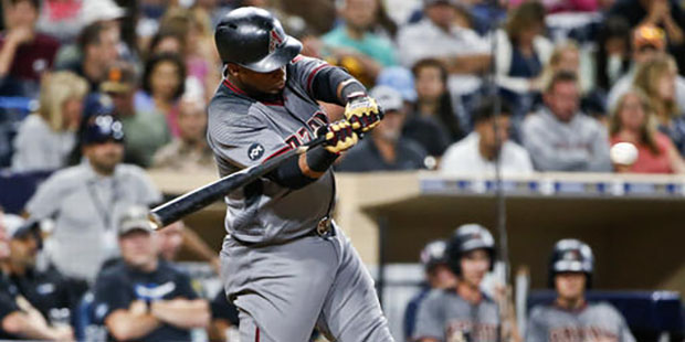 Padres get past Diamondbacks 9-8