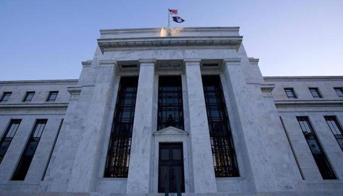 Fed close to hitting job and inflation targets Stanley Fischer