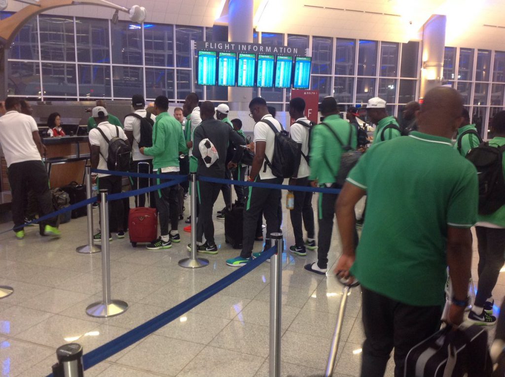 Dream VI players at the Airport in Houston