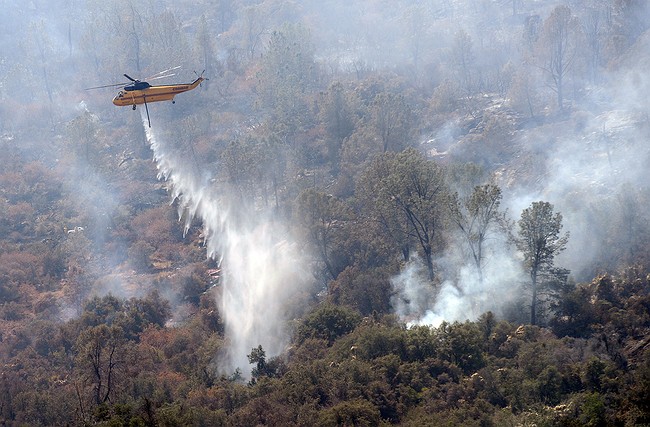 The Latest: Crews boost control over central California fire