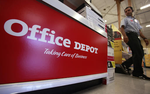 Office Depot misses 2Q profit forecasts