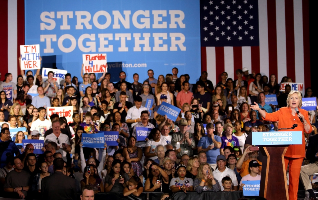 Father of Pulse nightclub shooter backing Hillary Clinton