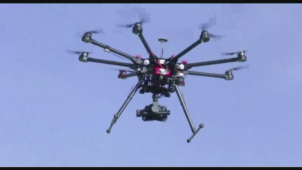 New drone rules in effect for commercial flights