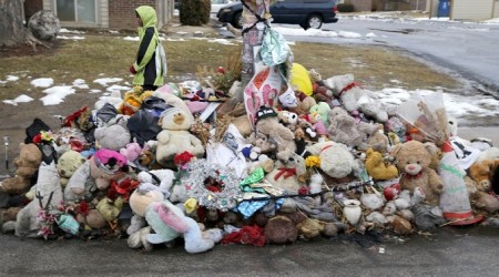 Protests in Ferguson on anniversary of Michael Brown's death