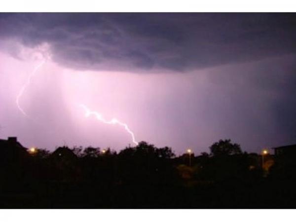 Heavy Rain Severe Thunderstorms Flash Flooding Possible for Chicago Area