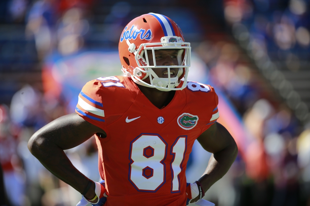 Nov 7 2015 Gainesville FL USA Florida Gators wide receiver Antonio Callaway works out prior to the game against the Vanderbilt Commodores at Ben Hill Griffin Stadium. Mandatory Credit Kim Klement-USA TODAY Sports