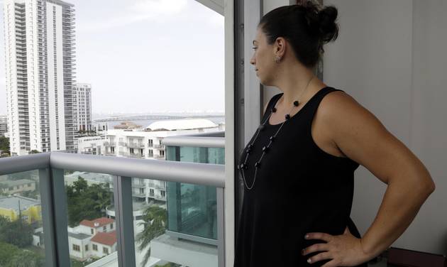 Pregnant women are fearful living in Miami's Zika hot zone