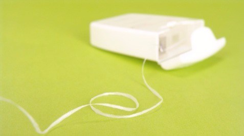 Floss Thinkstock