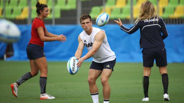 French rugby sevens players train. REUTERS  Damir Sagolj