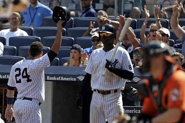 WATCH: Yankees successfully steal home on back-end of double steal