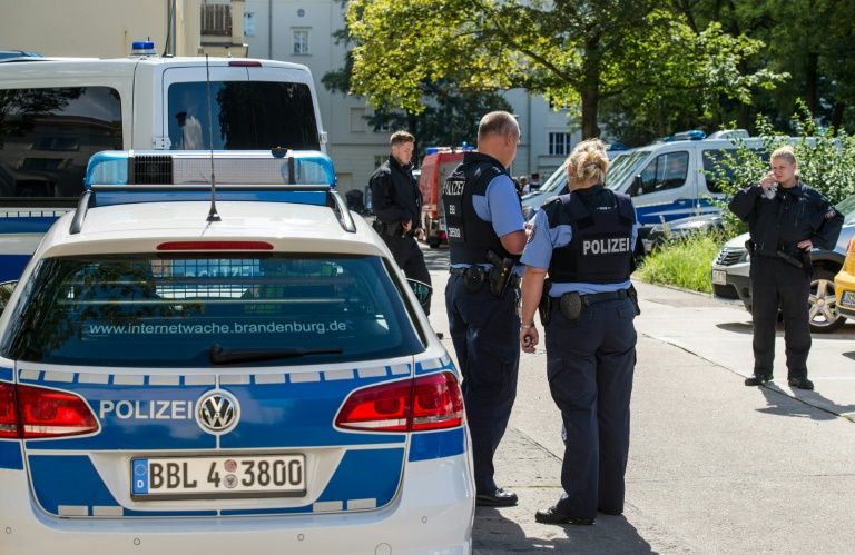 German police arrest Muslim convert over bomb plot scare