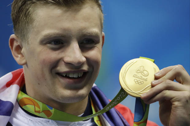 Adam Peaty's grandmother swimming at fast pace on Twitter