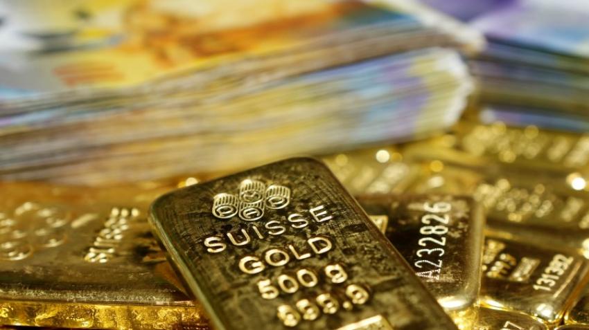 Gold steady as dollar slips ahead of Janet Yellen's speech