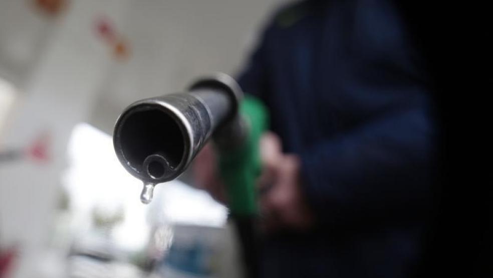 Good News Drivers Gas Expected to Drop Below $2 a Gallon